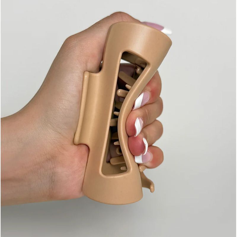 Frosted Soft Grip Cloud Clip