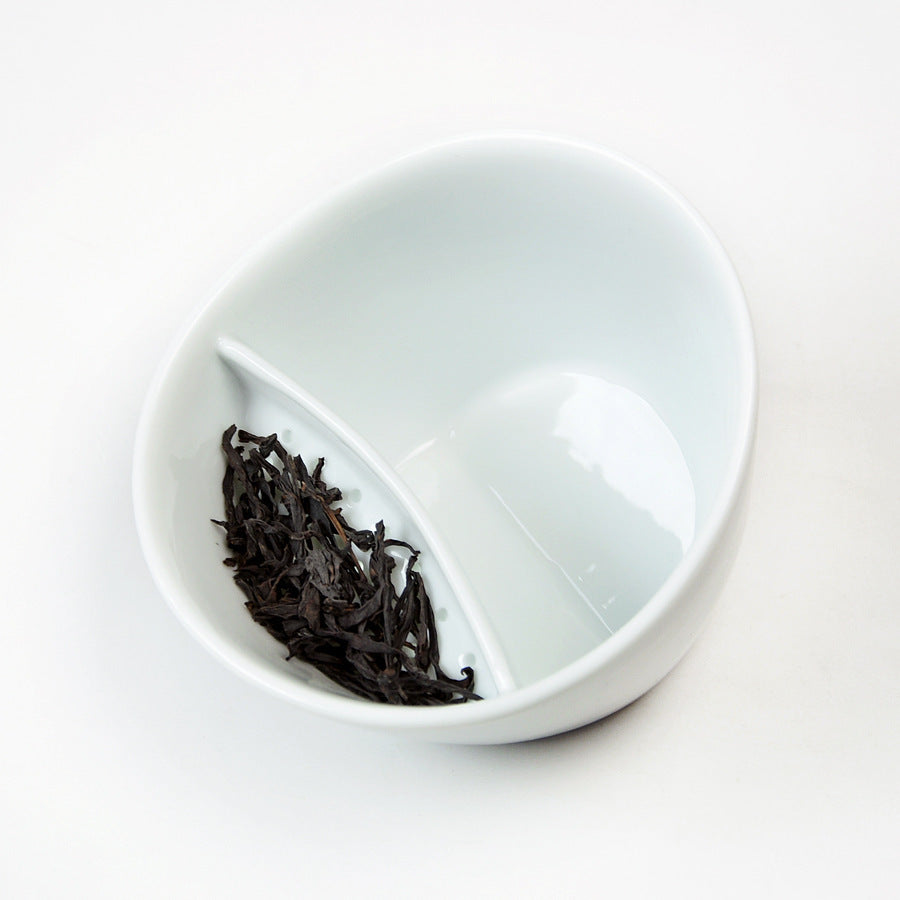 Tilt Porcelain Tea Cup Strainer