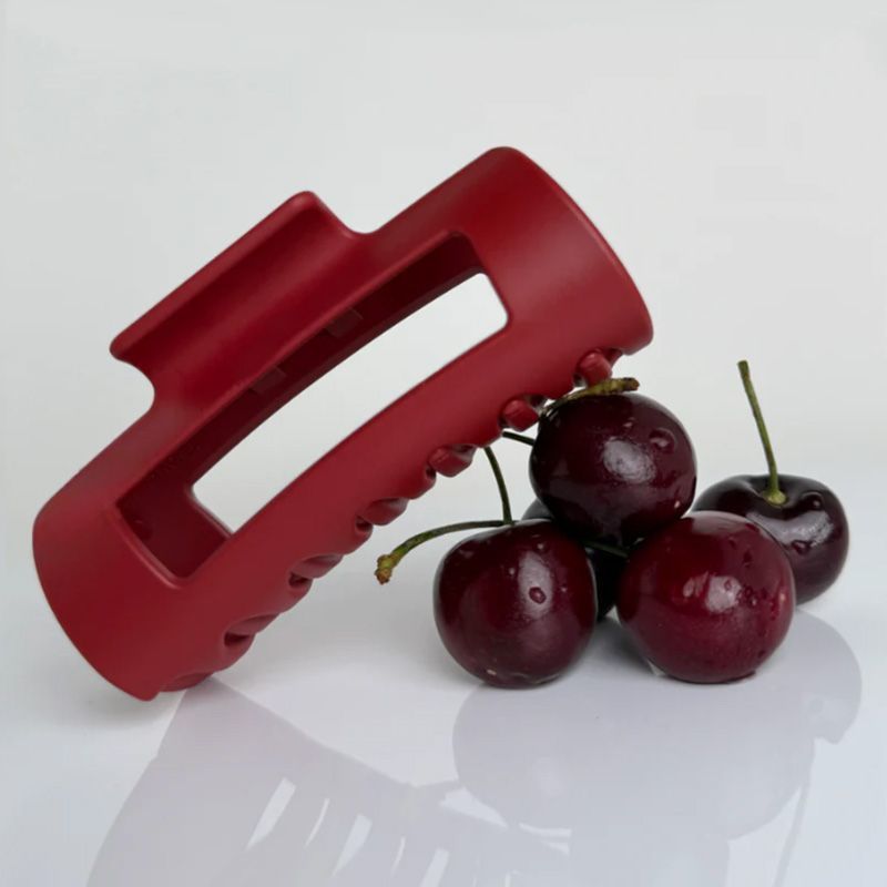 Frosted Soft Grip Cloud Clip